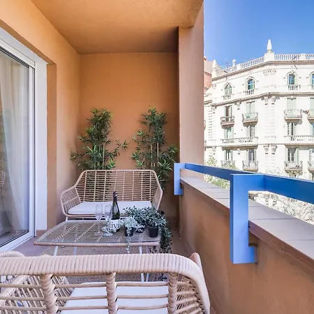 Sagrada Familia View Apartment